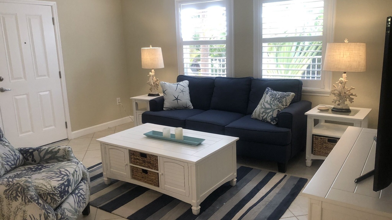 Photo of Livingroom in Englewood