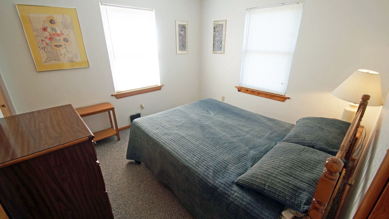 Photo of Bedroom in Ocean Sands