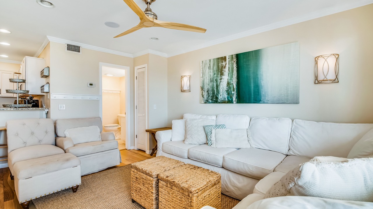 Photo of Livingroom in Fort Bay