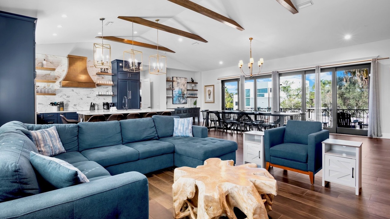 Photo of Livingroom in Saint Armands Key
