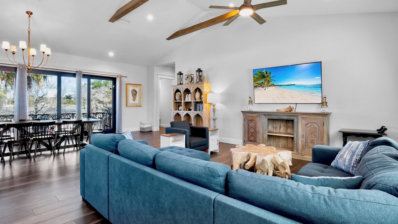 Photo of Livingroom in Saint Armands Key