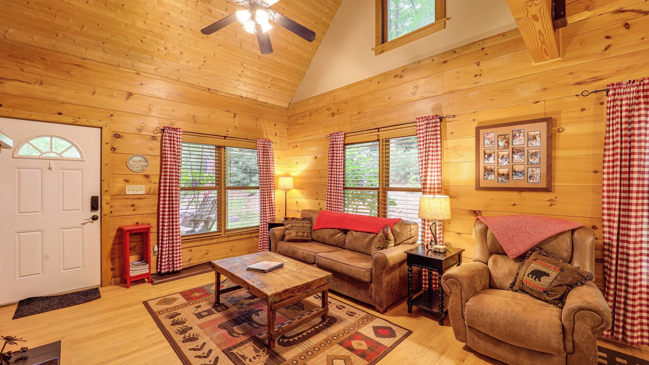 Photo of Bedroom in Deep Gap