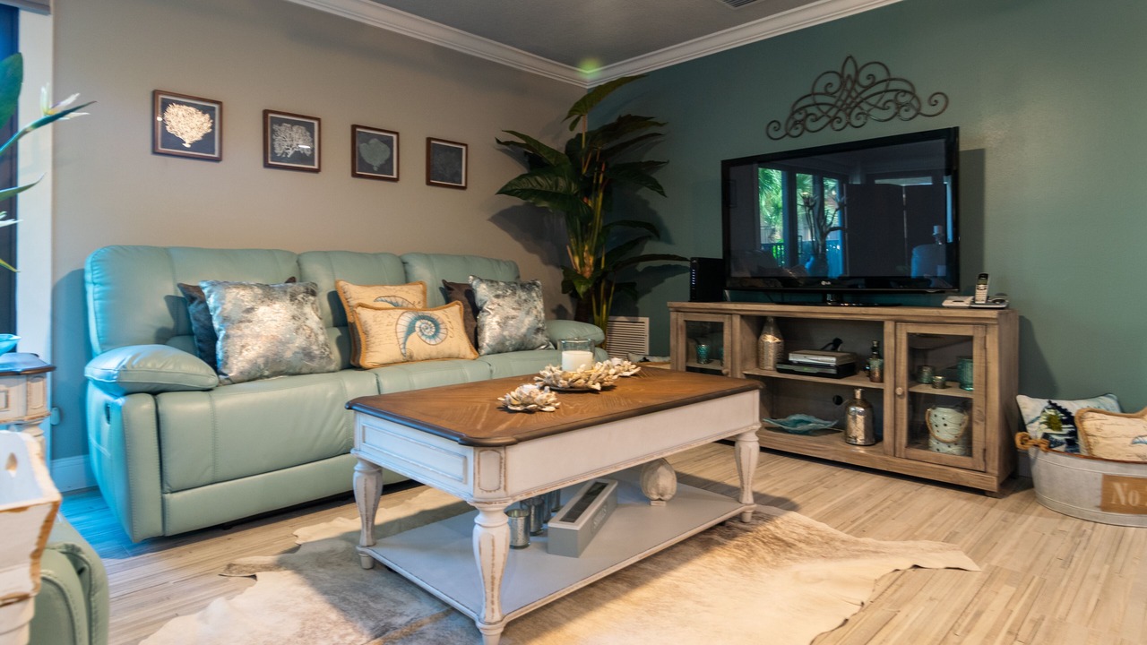 Photo of Livingroom in Holmes Beach