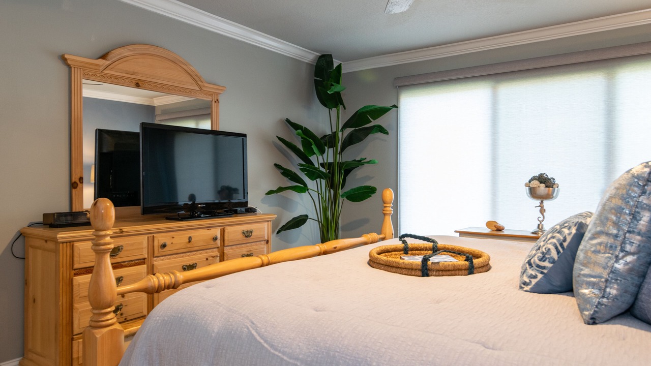 Photo of Bedroom in Holmes Beach