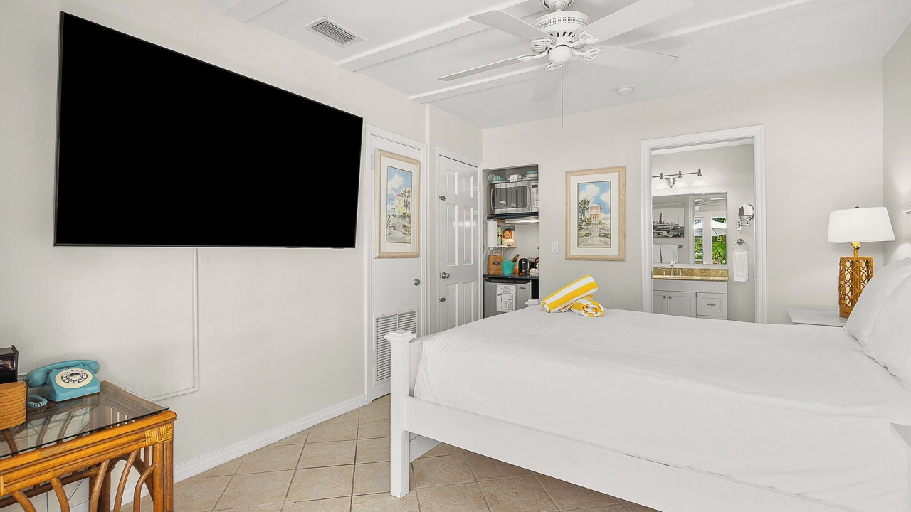 Photo of Bedroom in Holmes Beach