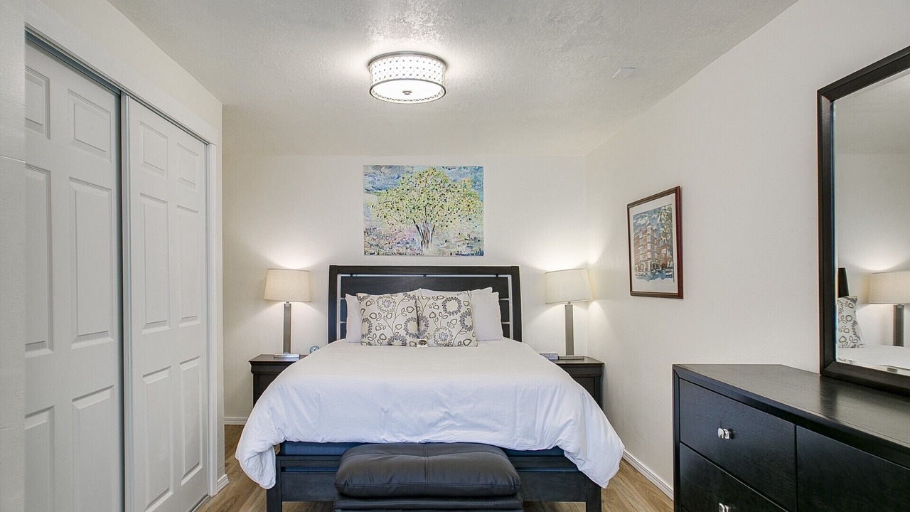 Photo of Bedroom in North End