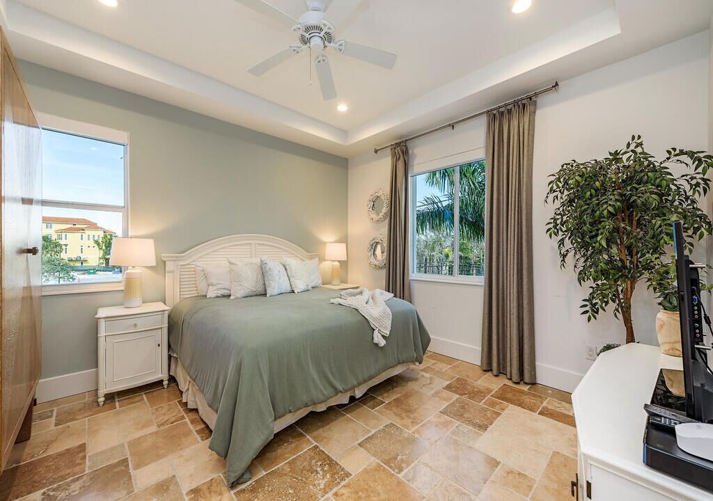 Photo of Bedroom in Bonita Springs
