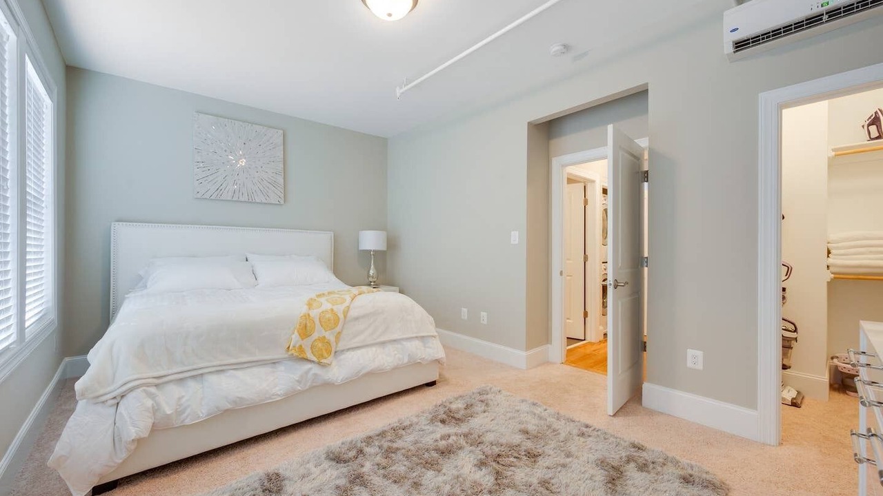 Photo of Bedroom in Old Town West