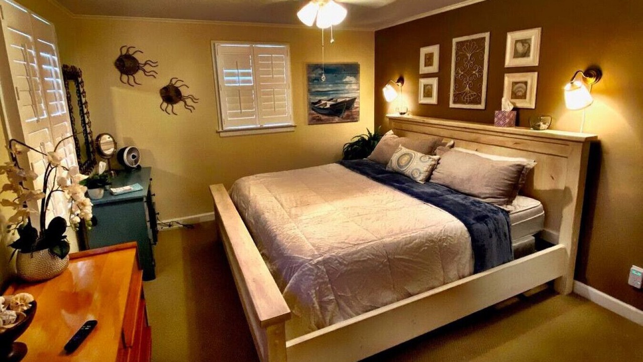 Photo of Bedroom in Morehead City