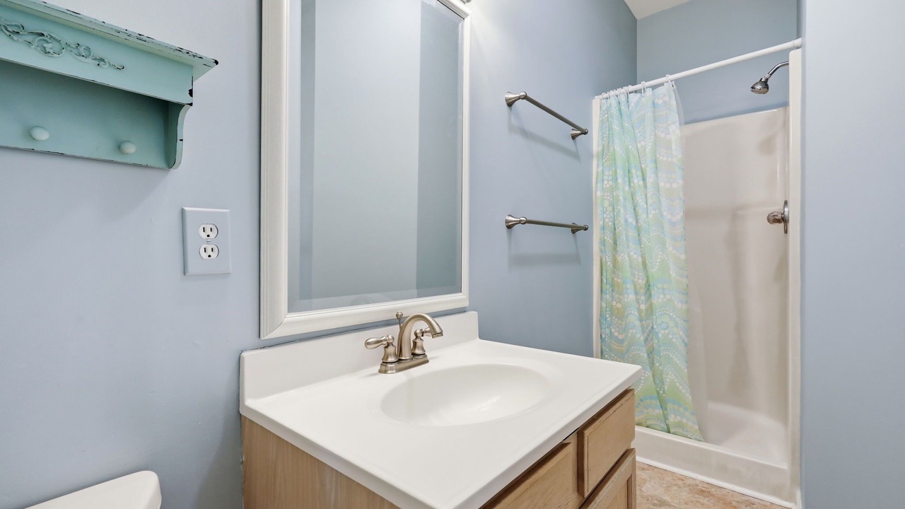 Photo of Bathroom in Emerald Isle