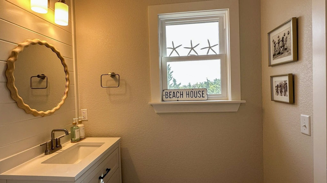 Photo of Bathroom in Ocracoke