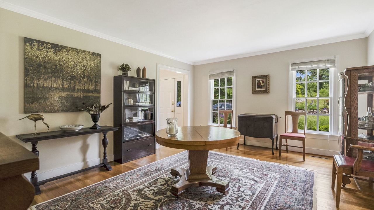 Photo of Bedroom in Linden