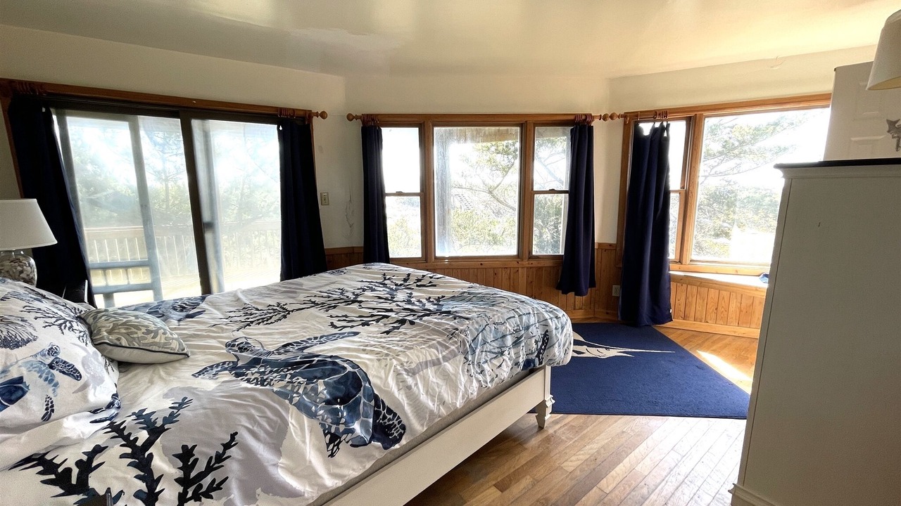 Photo of Bedroom in Avon