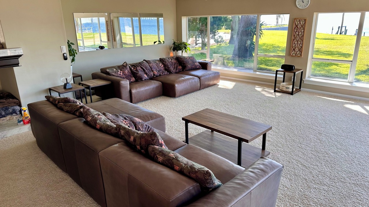 Photo of Livingroom in Pinellas Point
