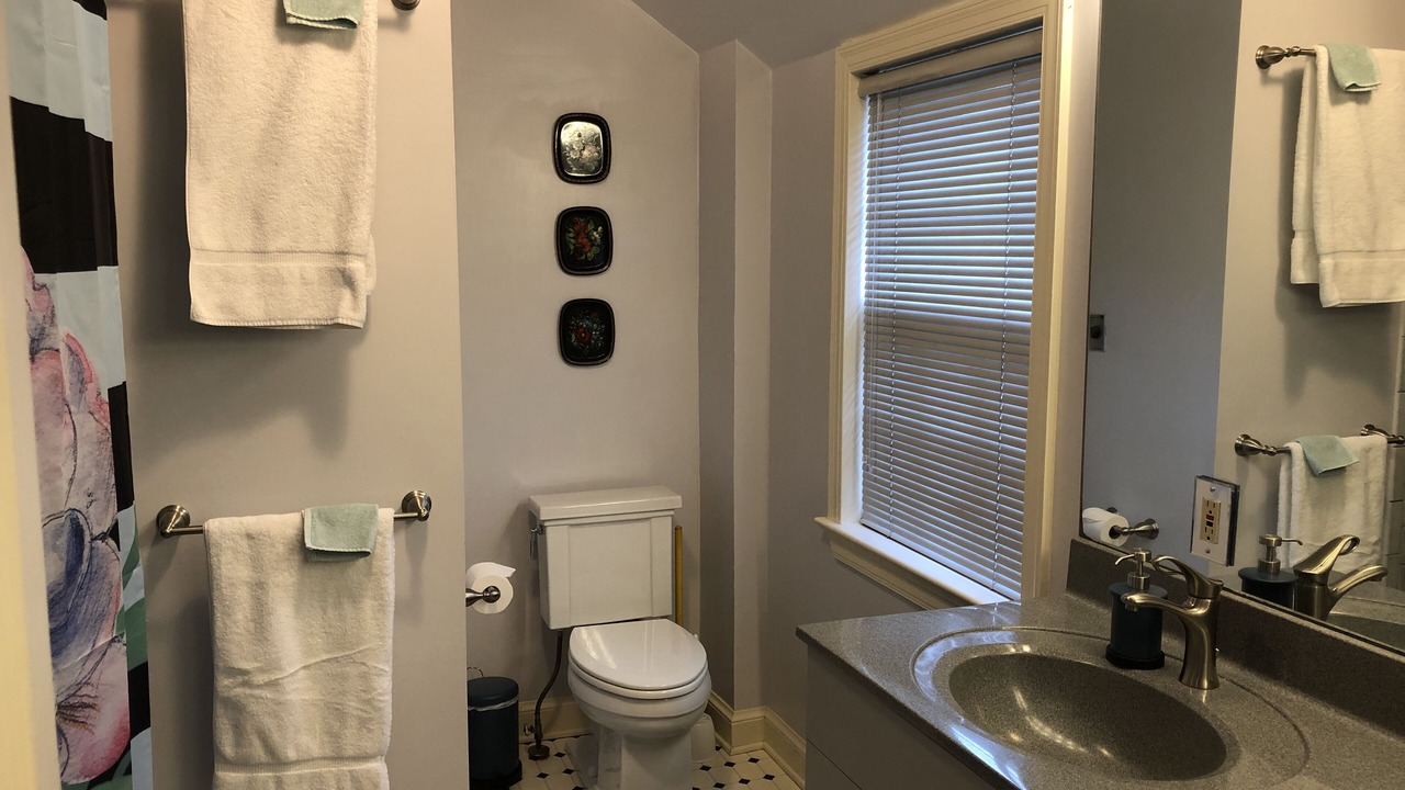 Photo of Bathroom in Woodmont Triangle