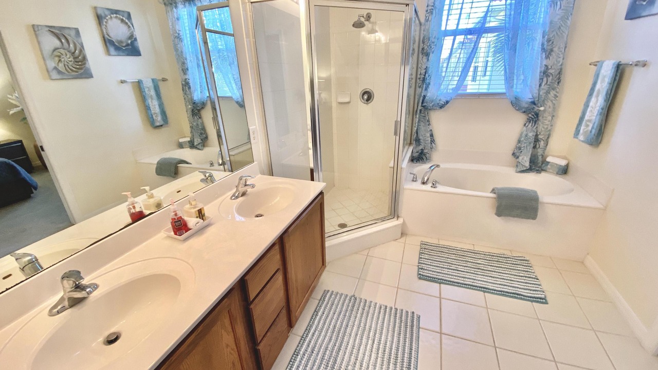 Photo of Bathroom in Biggar