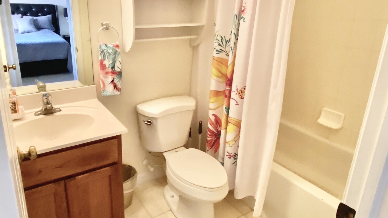 Photo of Bathroom in Biggar