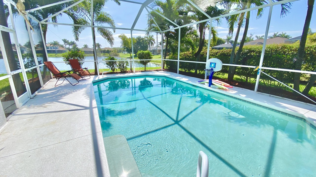 Photo of Outdoor in Pelican