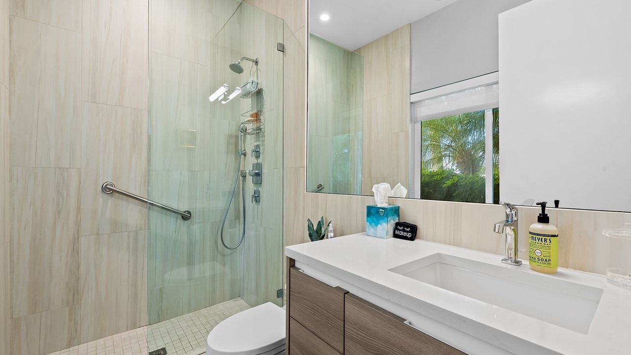 Photo of Bathroom in Wilton Manors
