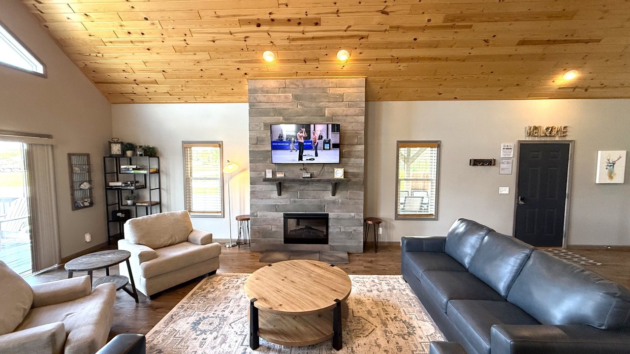 Photo of Livingroom in Spring Brook