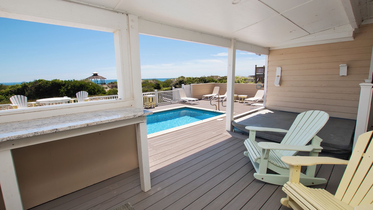 Photo of Patio Balcony in Corolla Light