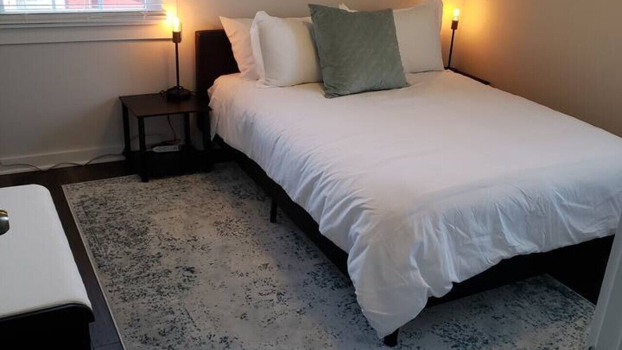 Photo of Bedroom in Inglewood