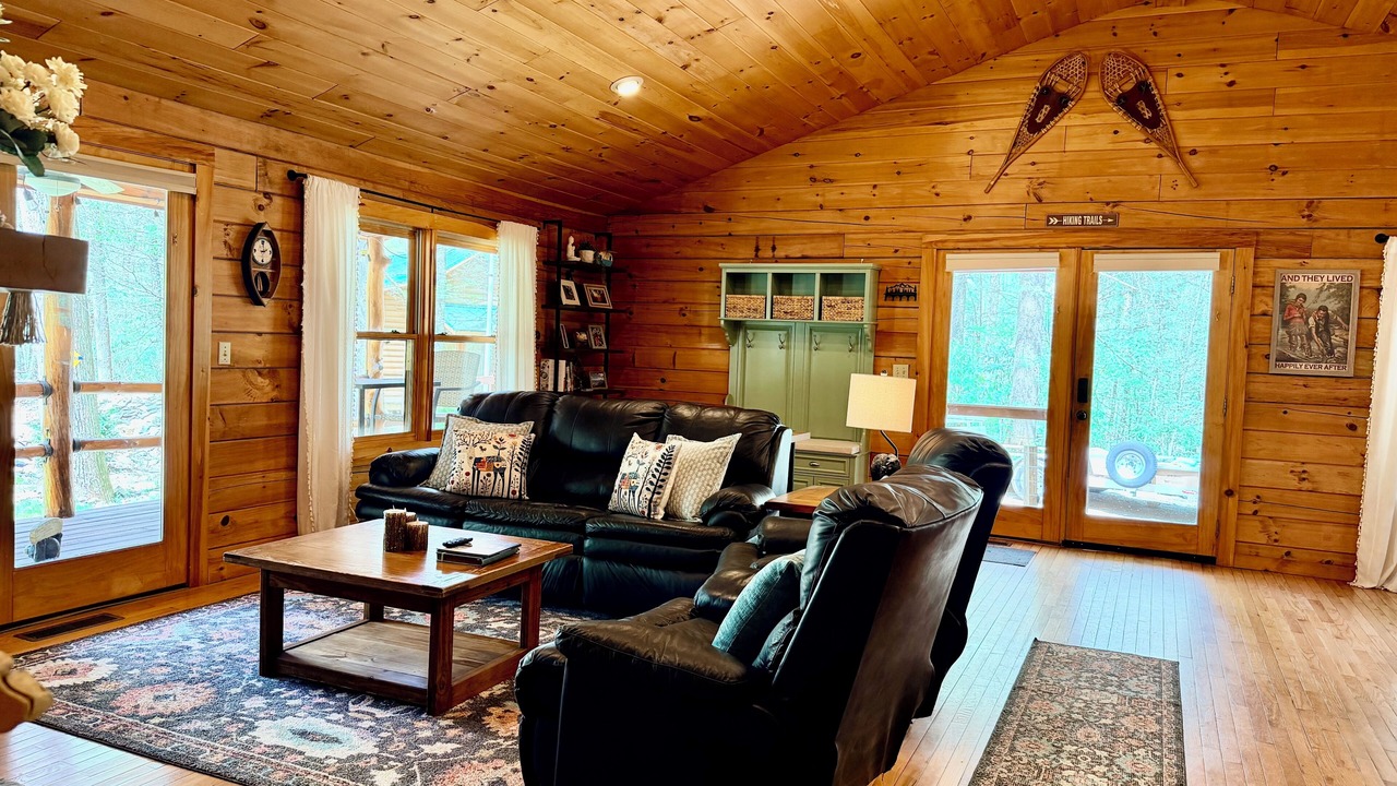 Photo of Livingroom in Burnsville