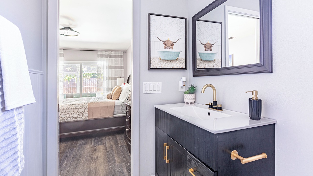 Photo of Bedroom in Lake Sarasota