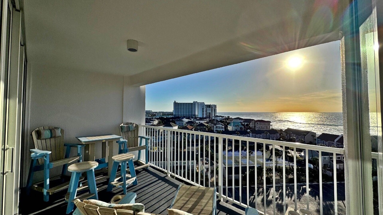 Photo of Patio Balcony in Holiday Isle