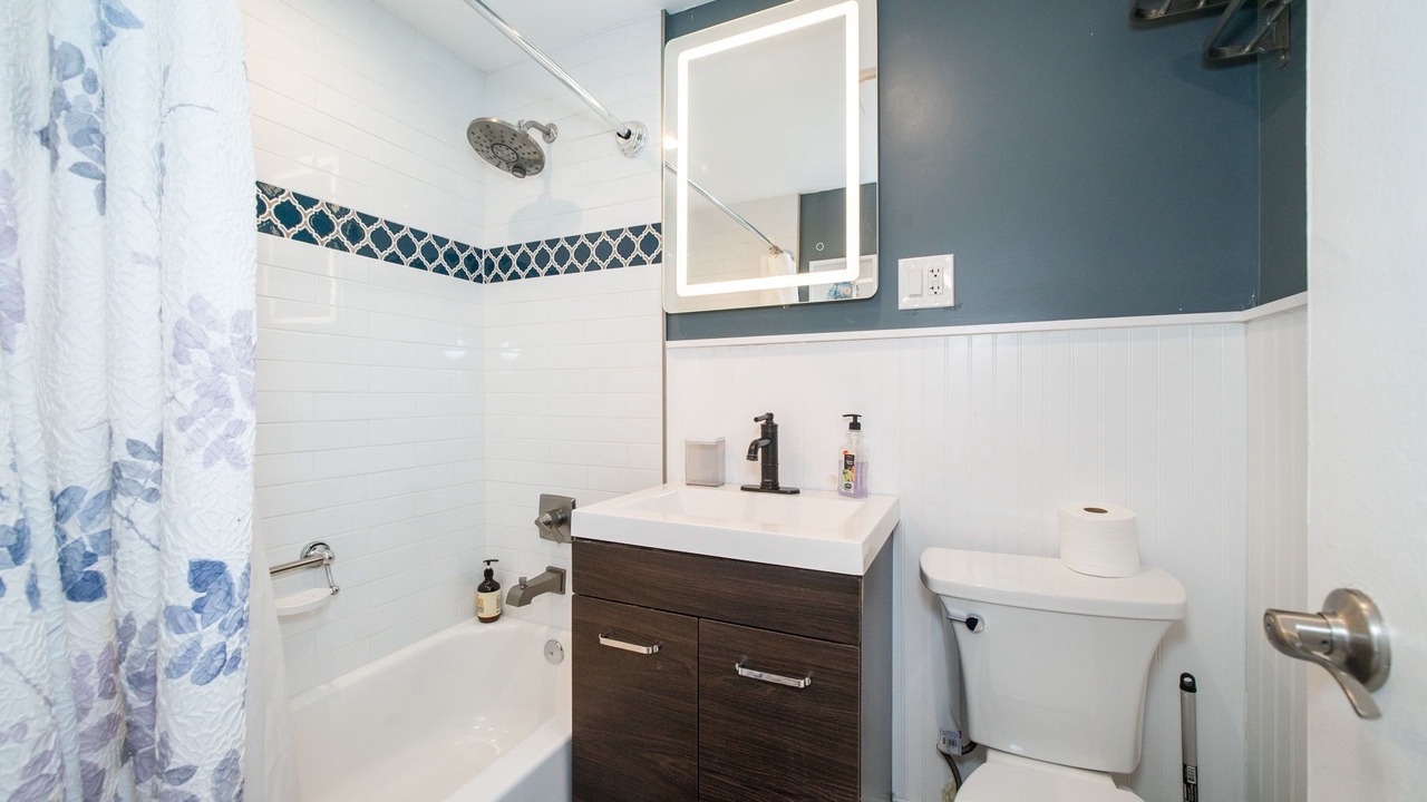 Photo of Bathroom in Downtown Atlanta
