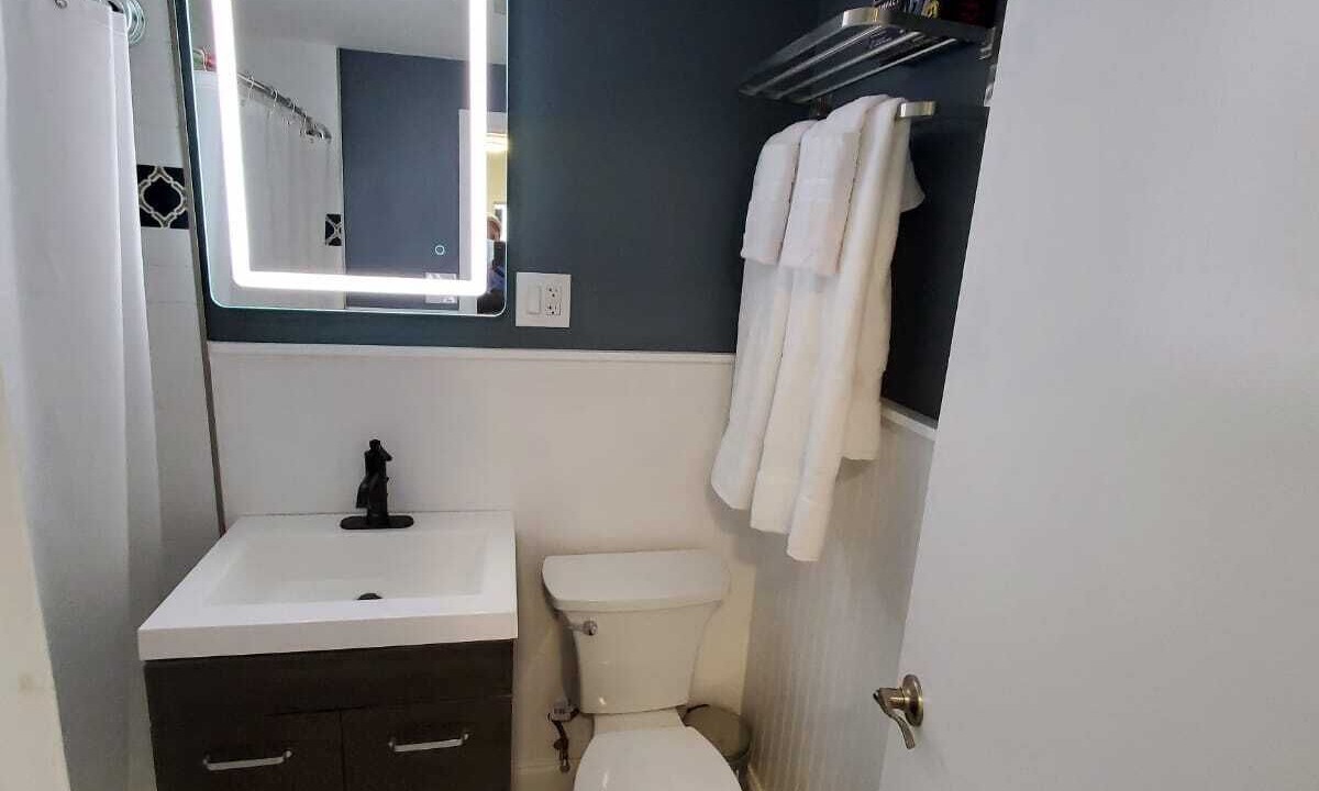Photo of Bathroom in Downtown Atlanta