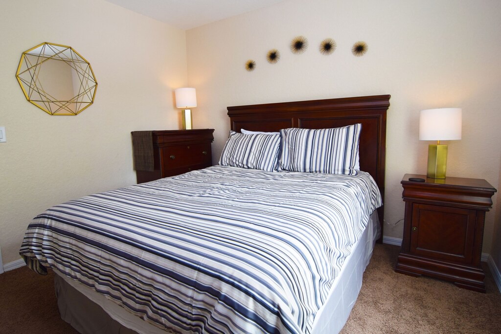 Photo of Bedroom in Regal Palms