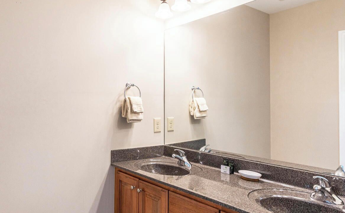 Photo of Bathroom in Foscoe