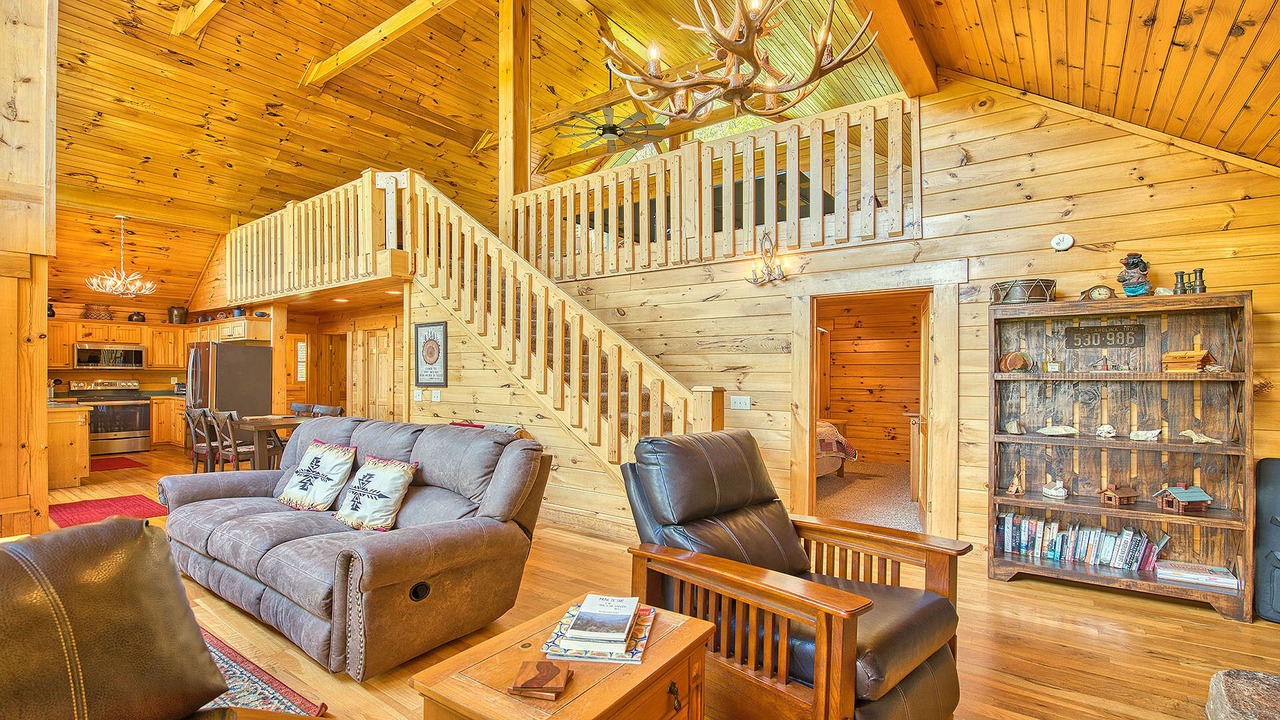Photo of Livingroom in Maggie Valley