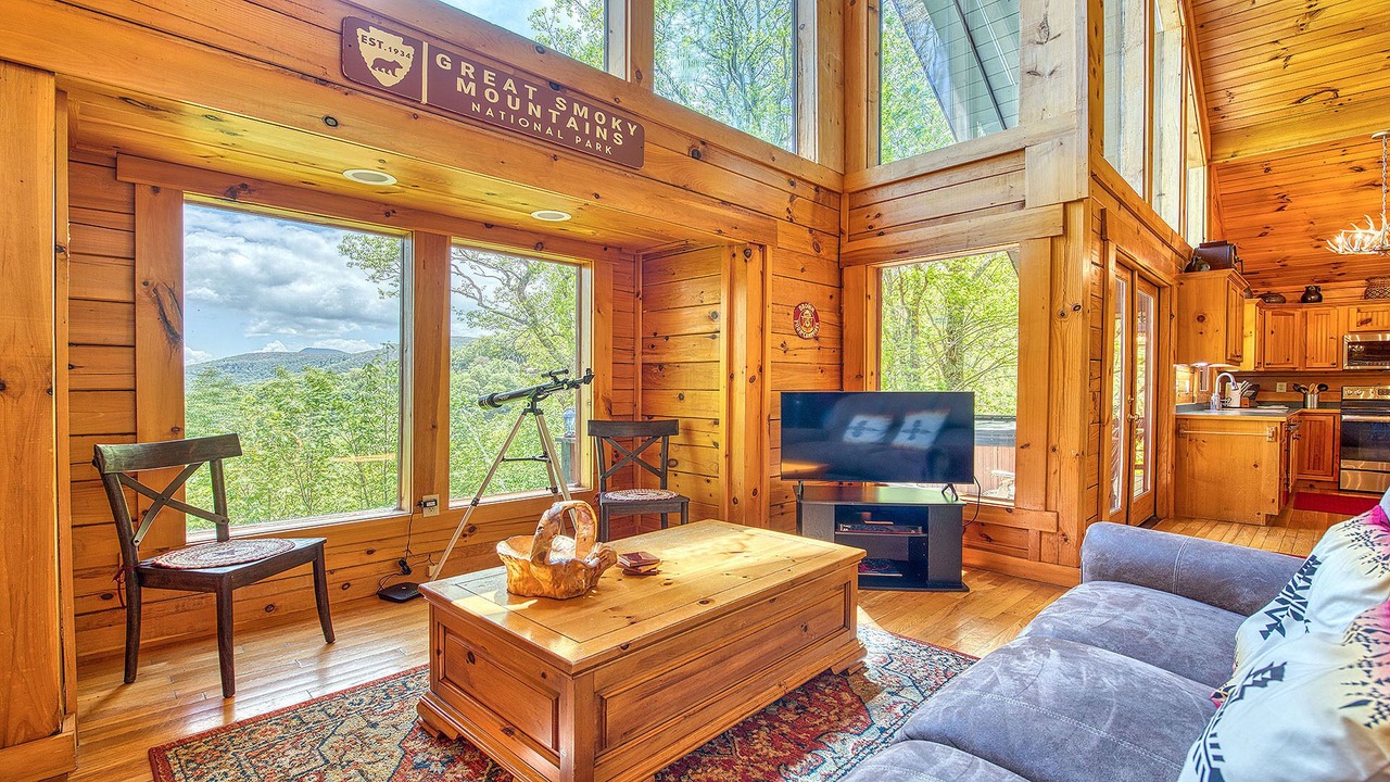 Photo of Livingroom in Maggie Valley