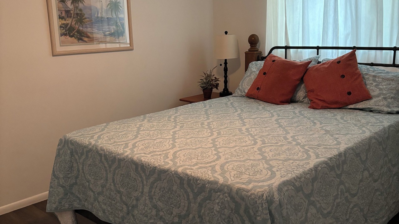 Photo of Bedroom in Caloosahatchee