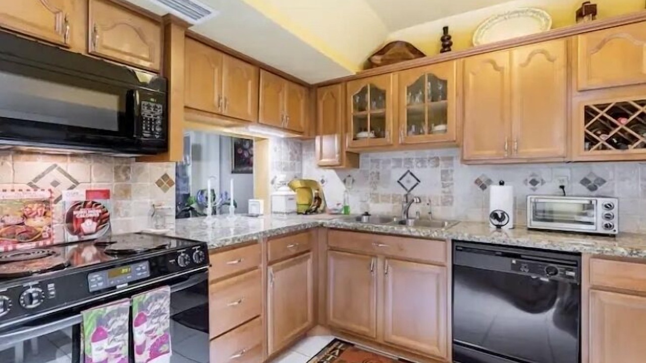 Photo of Kitchen in Inverrary