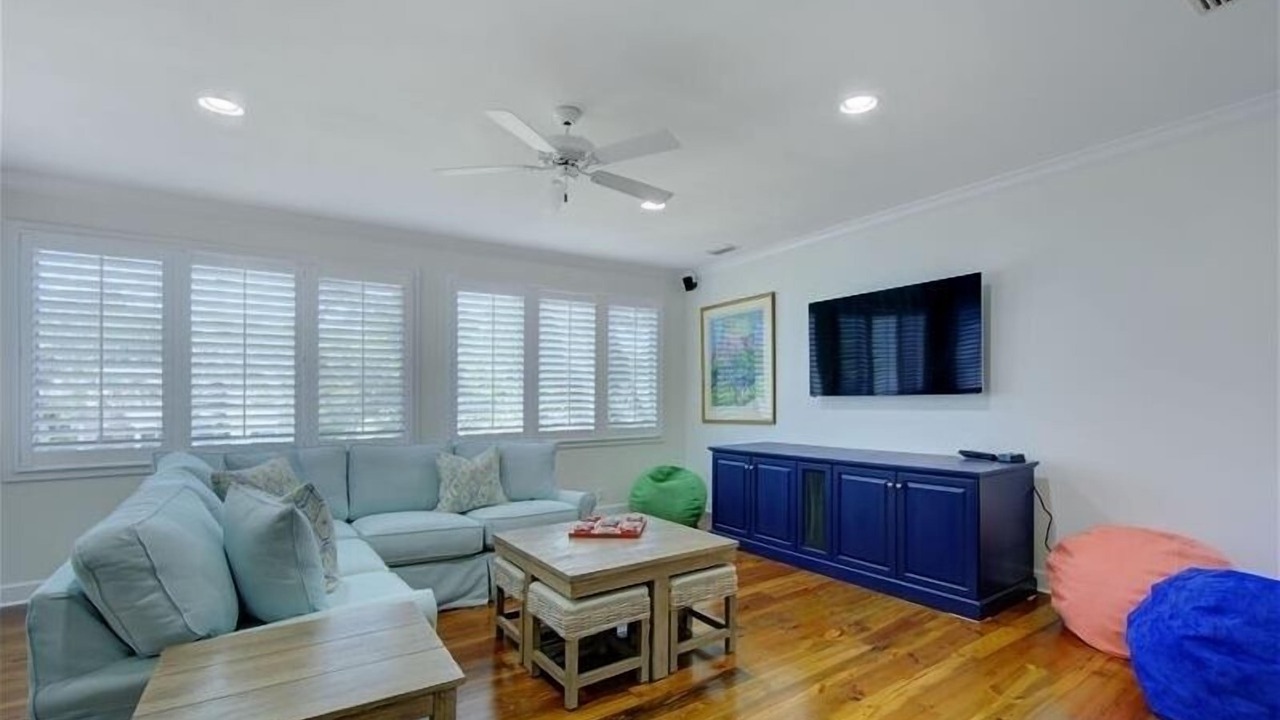 Photo of Bedroom in East Beach