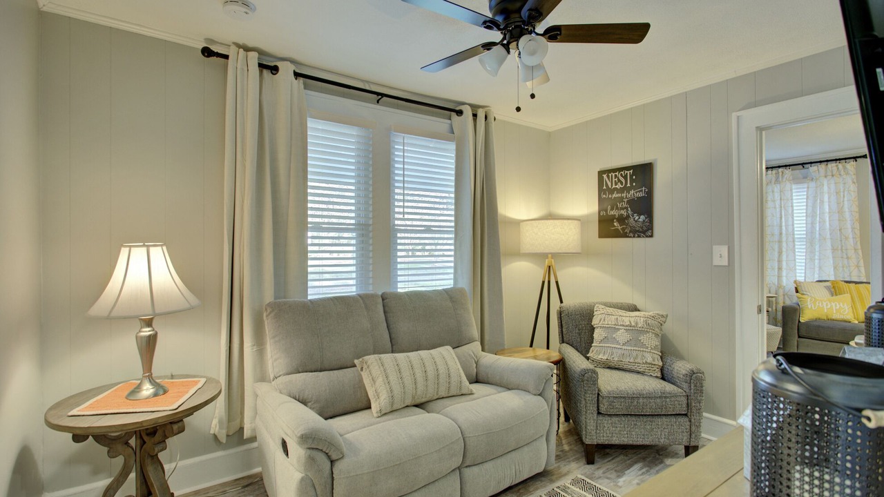 Photo of Livingroom in Schley