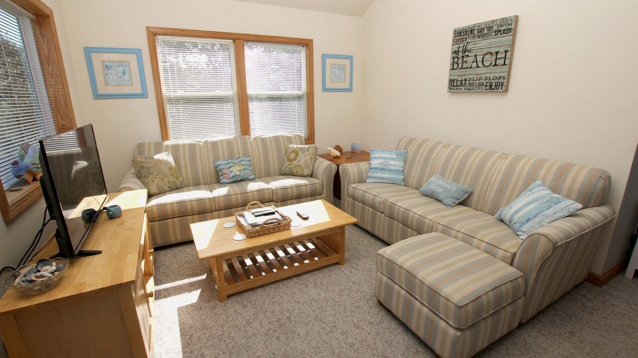 Photo of Livingroom in Ocean Sands