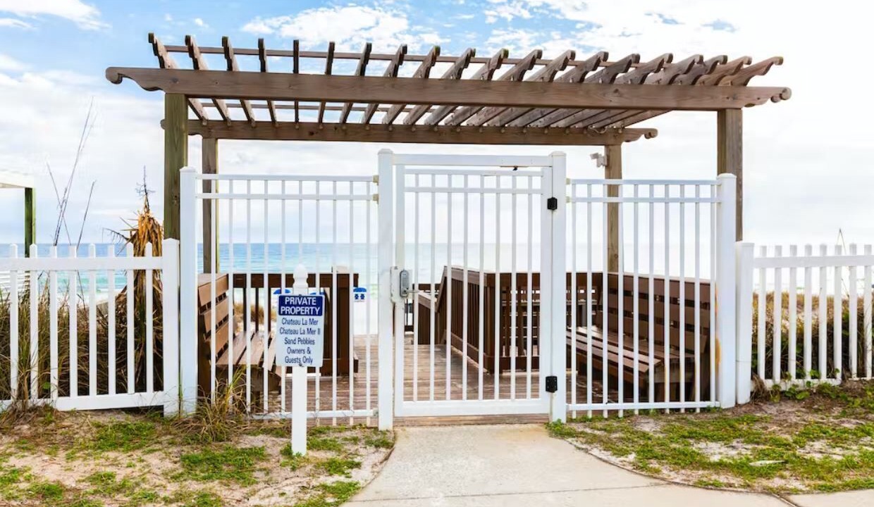 Photo of Others in Destin