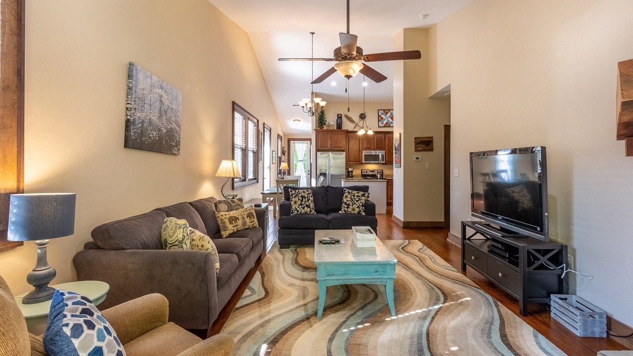 Photo of Livingroom in Cullowhee