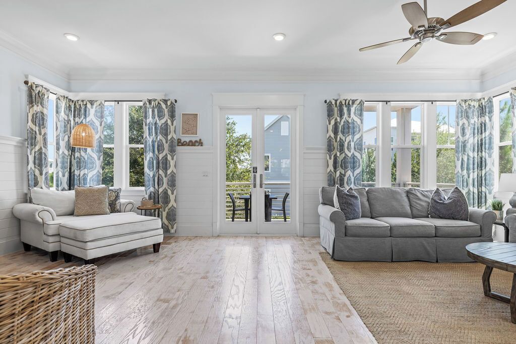 Photo of Livingroom in Santa Rosa Beach