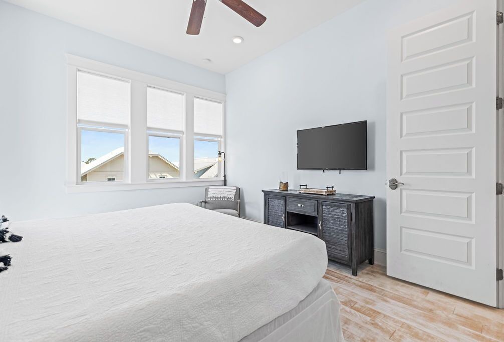 Photo of Bedroom in Santa Rosa Beach