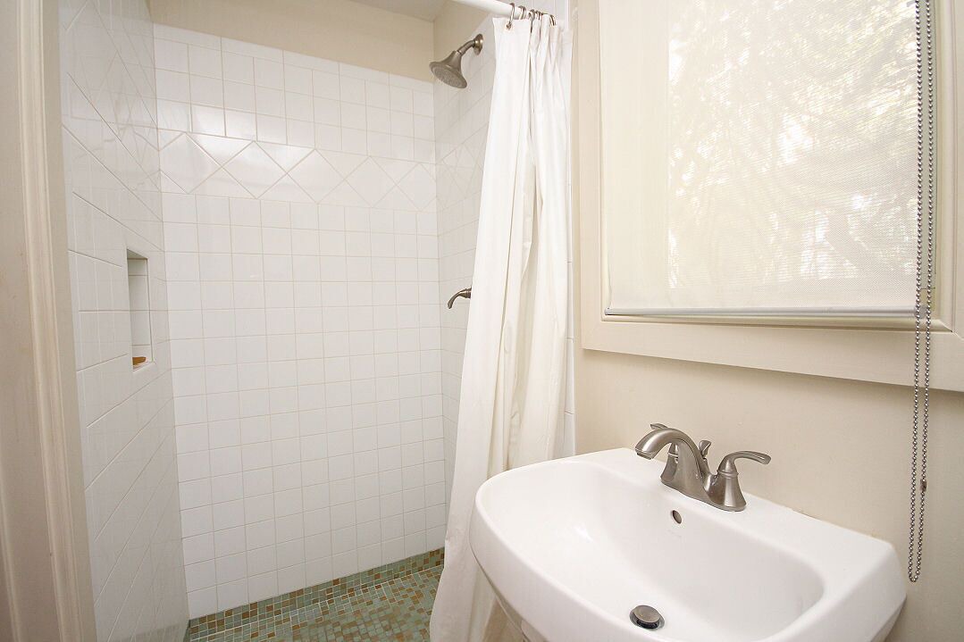 Photo of Bathroom in Seaside