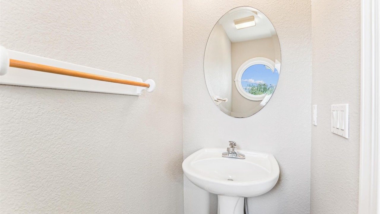 Photo of Bathroom in Whalehead Beach