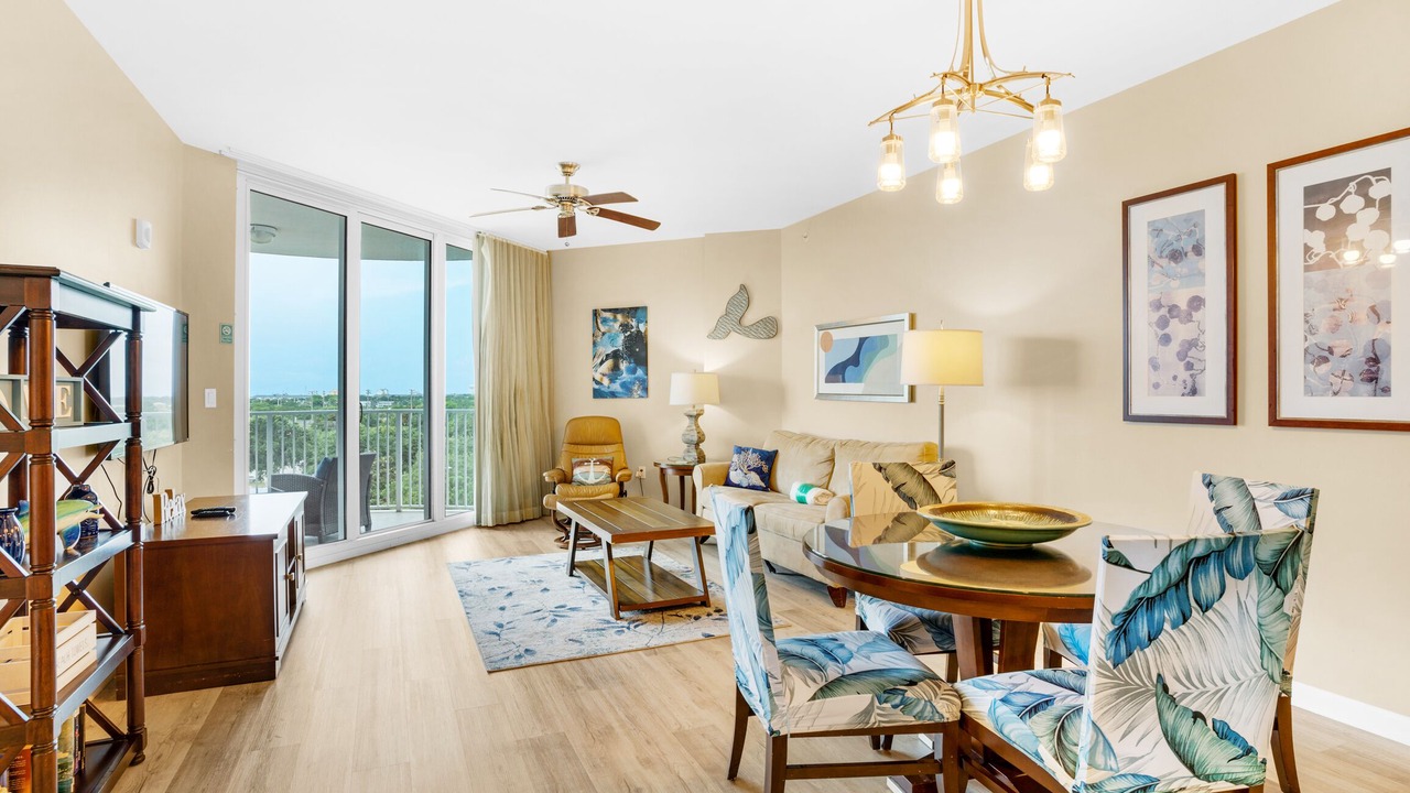 Photo of Livingroom in Destin