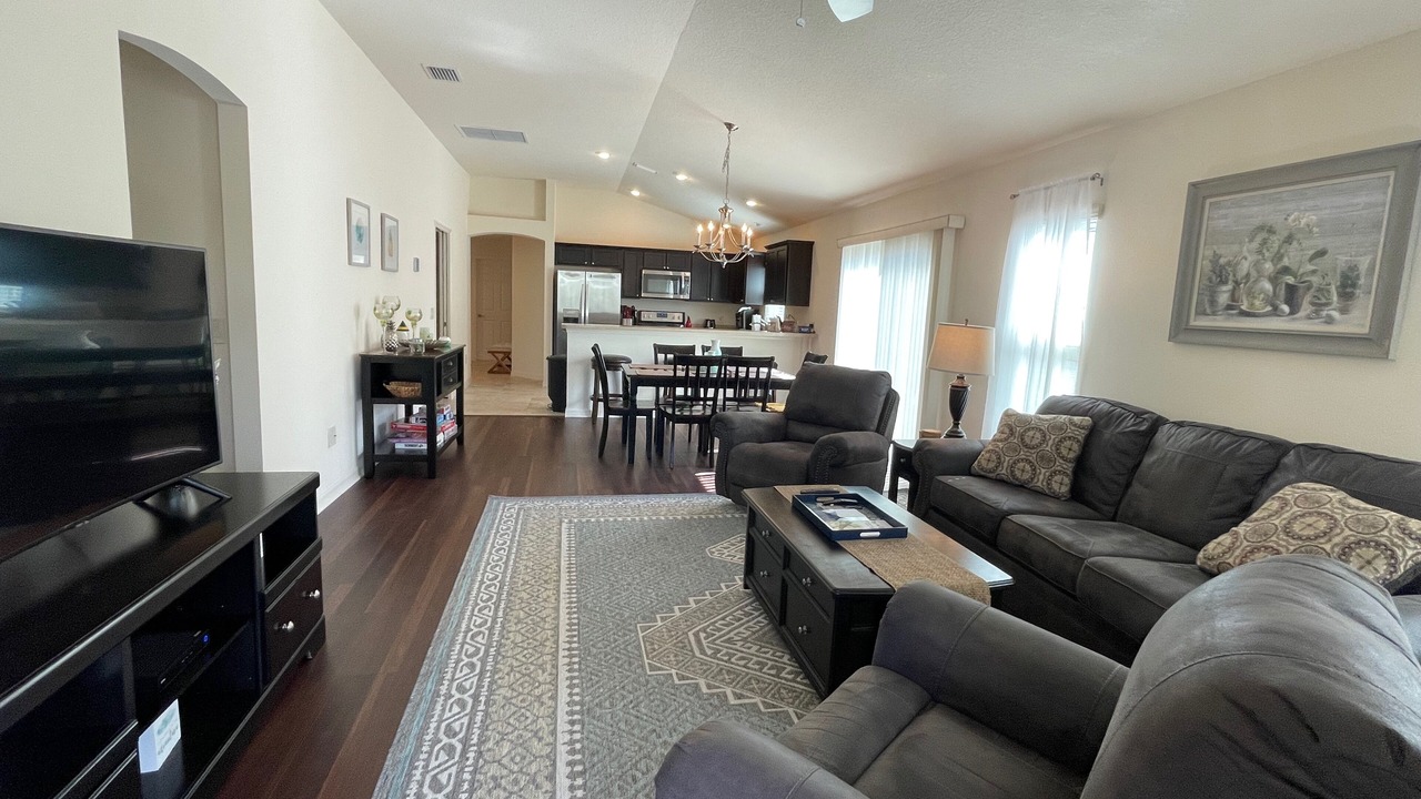 Photo of Livingroom in Summerfield