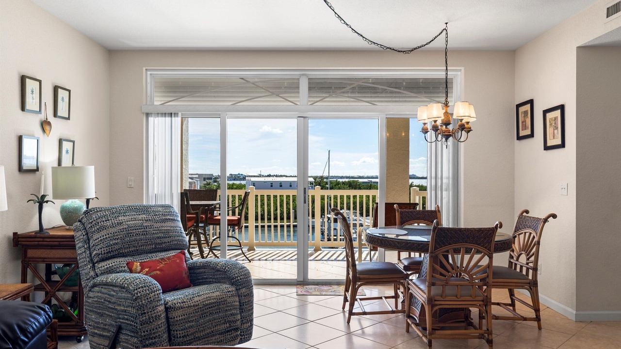 Photo of Livingroom in Key West