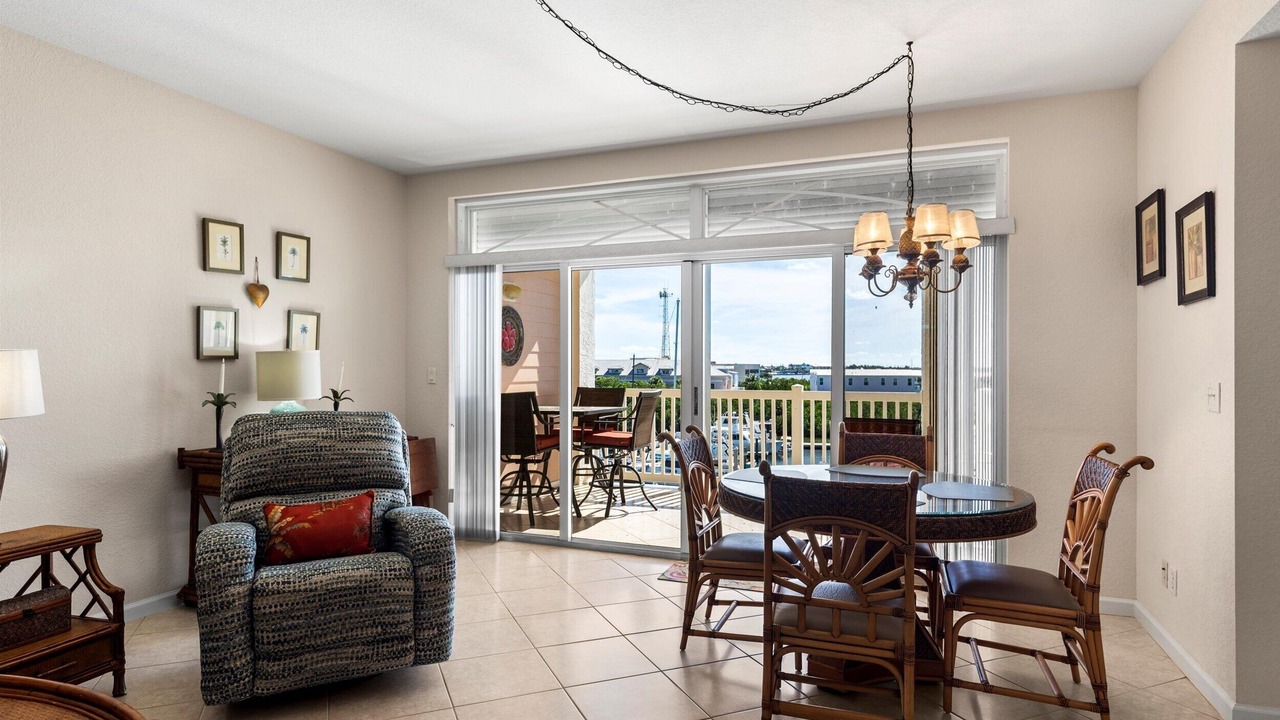 Photo of Livingroom in Key West